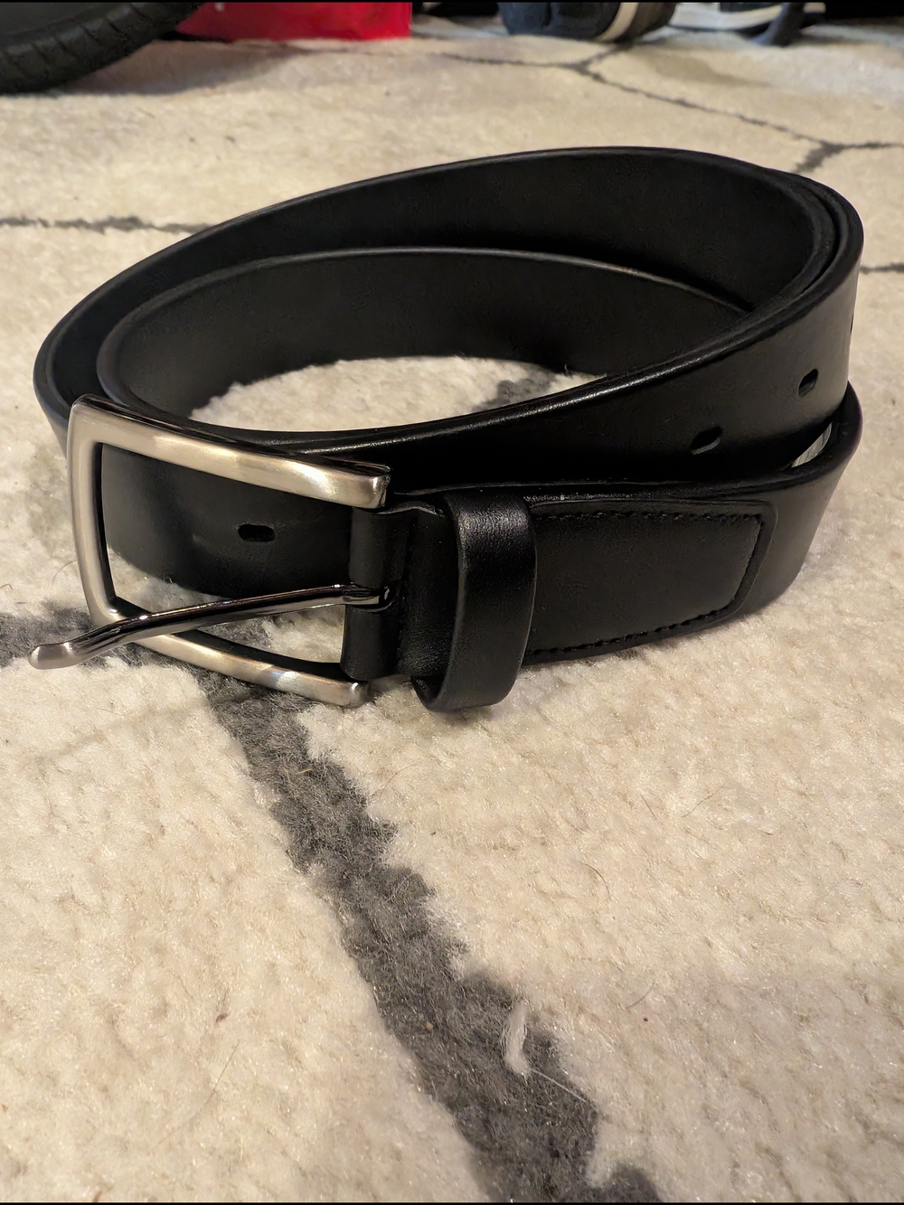 Sz 38 Perry Ellis Black Leather Belt with Silver Buckle Detail